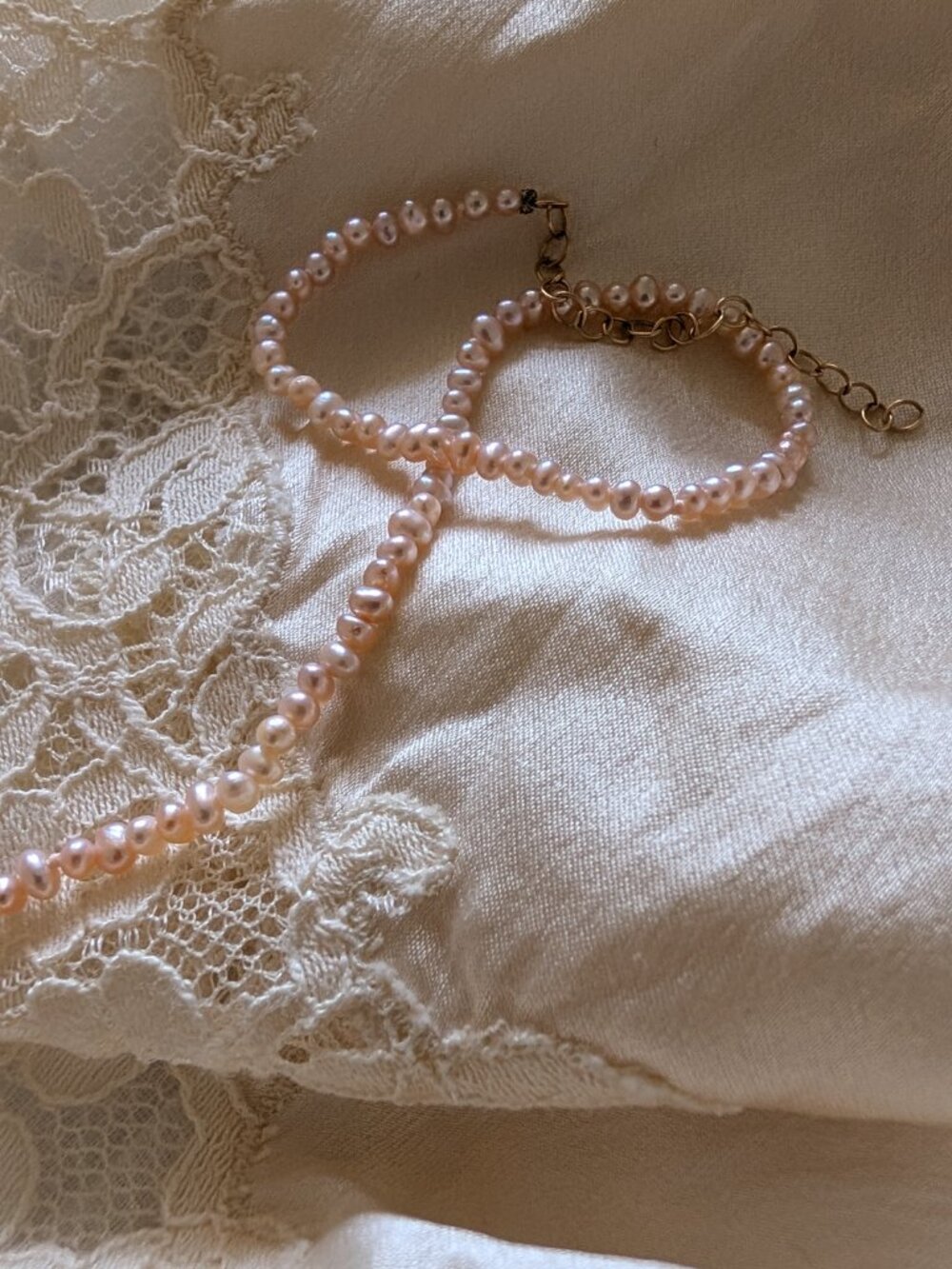 Limited Edition Catbird Ghost Rose Pearl Collar, 15-17" (1 Of 350) - Picture 8 of 14